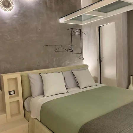 Guest house Suitecota24 Piscina E 4*