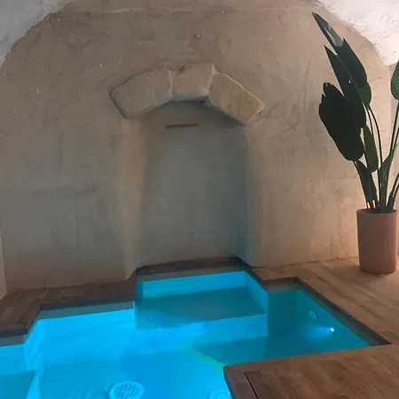 Suitecota24 Piscina E Pensión Lecce