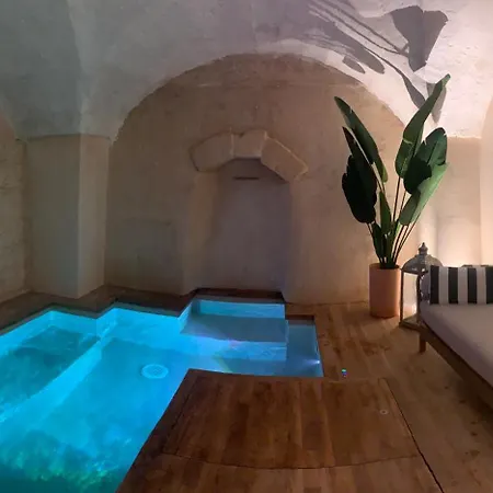 Suitecota24 Piscina E Πανσιόν 4*