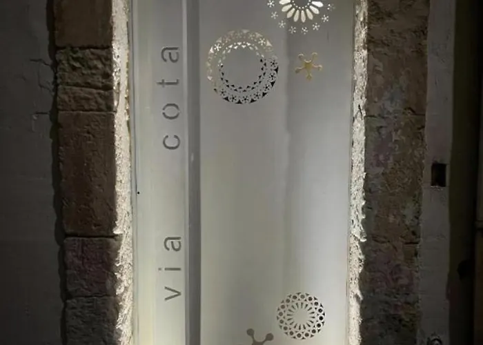 Suitecota24 Piscina E 4* 레체